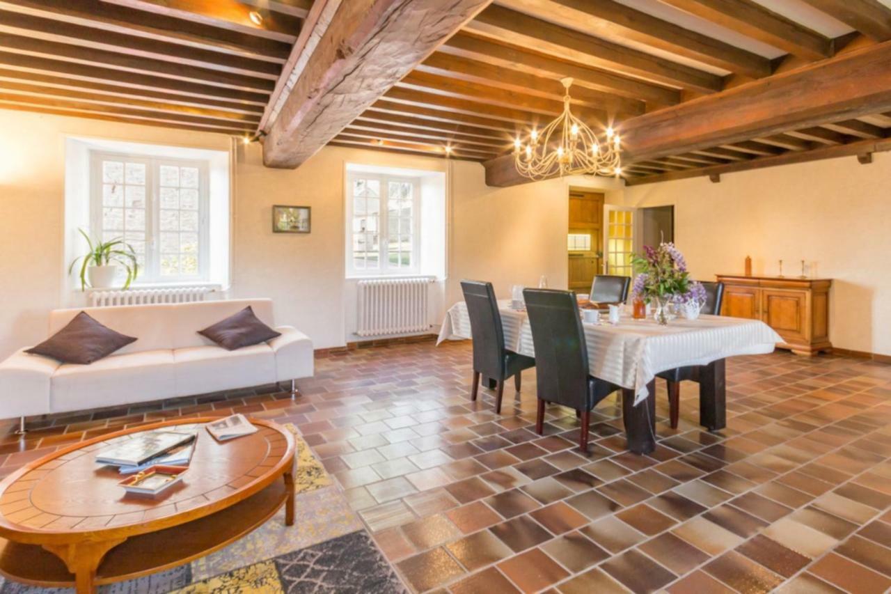 Le Manoir De Placy - Chambres D'Hotes 克莱西 外观 照片